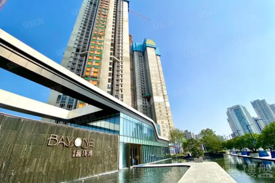 珠海双瑞藏珑湾，首期5万（减），买房送中港两地车牌，现房即住，香港银行按揭，最新价单，中港专车免费上门接载看房