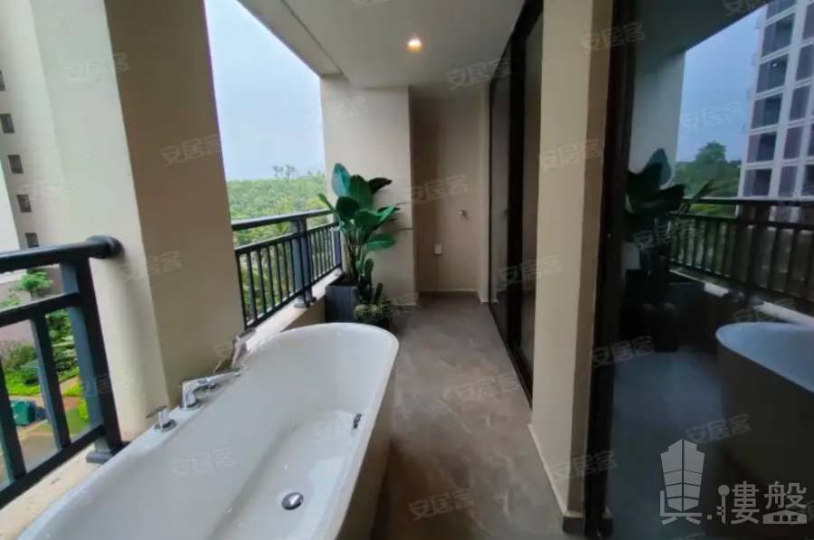 珠海双瑞藏珑湾，首期5万（减），买房送中港两地车牌，现房即住，香港银行按揭，最新价单，中港专车免费上门接载看房