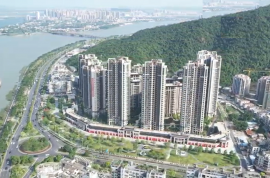 珠海世荣尚观花园，首期5万(减)，现楼发售，香港银行按揭，最新价单