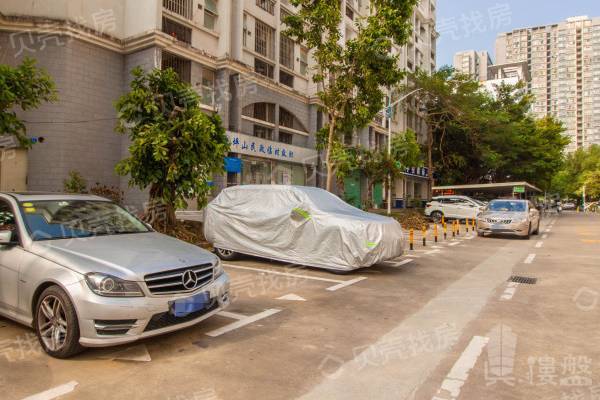 盈富家園|深圳上車盤壹房，業主誠心出售 此房中間樓層，采光視野好