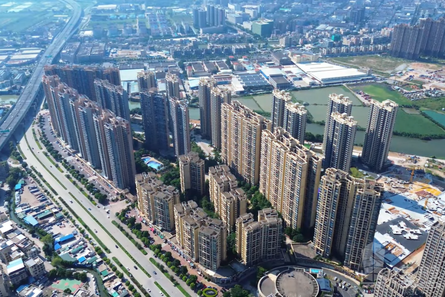 中山中澳春城，首期5万(减)，买楼送中港两地车牌，香港银行按揭，最新价单