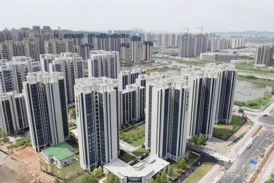 珠海南光泊岸花园，首期5万(减)，38分钟直到香港关口，香港银行按揭，最新价单
