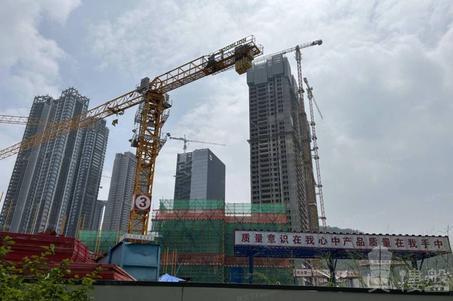 深圳金眾雲山海公館，首期5萬(減)，香港銀行按揭，最新價單