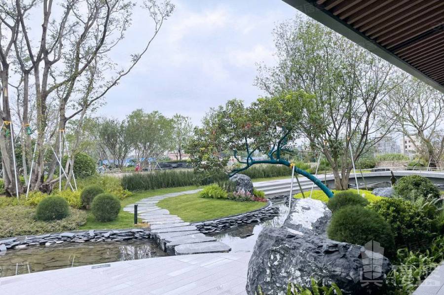 中山鹭岛香山小镇，0首期，香港银行按揭，最新价单，中港专车免费上门接载看房