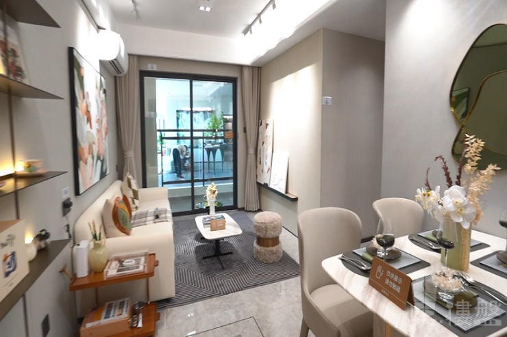 万科深业湾中新城，深中通道深圳香港一桥之隔，首期5万(减)，香港银行按揭，最新价单，免费中港VIP专车上门接载睇楼